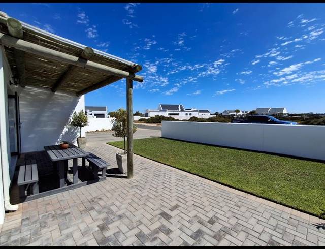 3 BEDROOM HOUSE FOR SALE IN BRITANNIA BAY